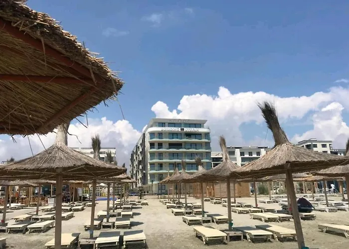 Zen Garden De Lux Nou Pe Malul Marii Apartament