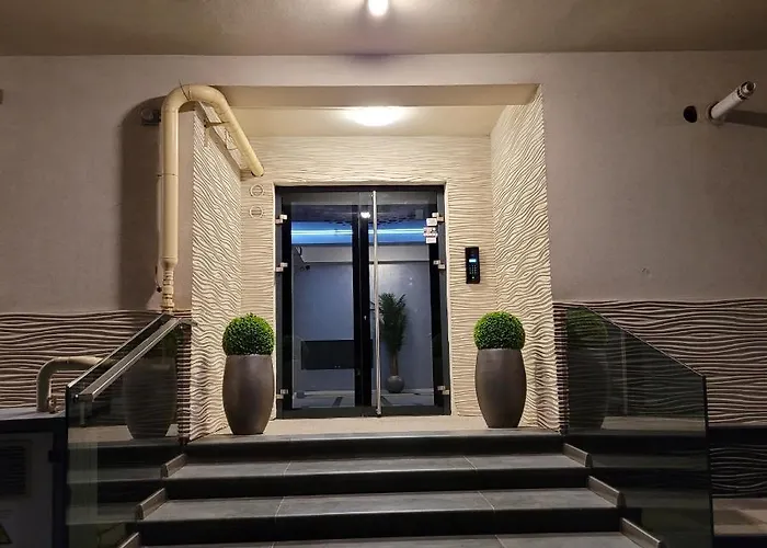 Zen Garden De Lux Nou Pe Malul Marii Apartament *