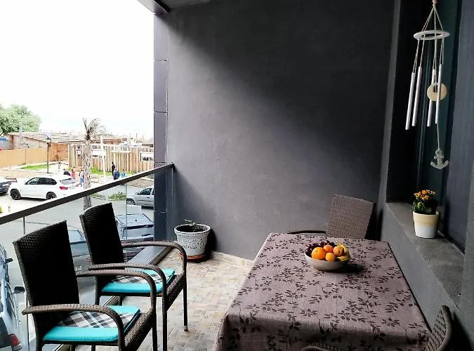 Zen Garden De Lux Nou Pe Malul Marii Konstanca