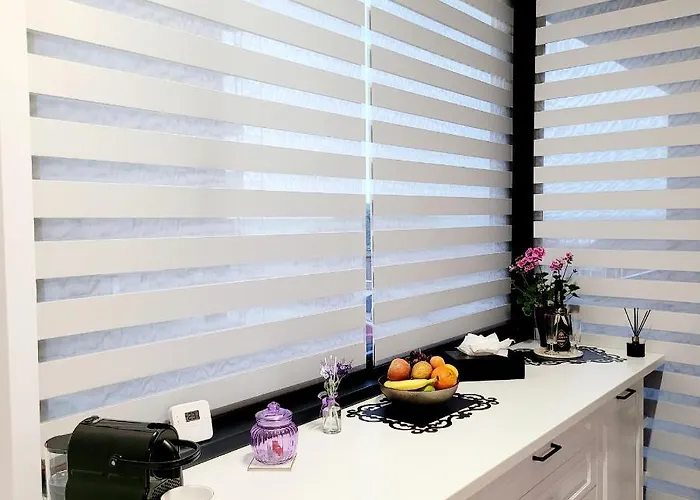 Zen Garden De Lux Nou Pe Malul Marii Apartament